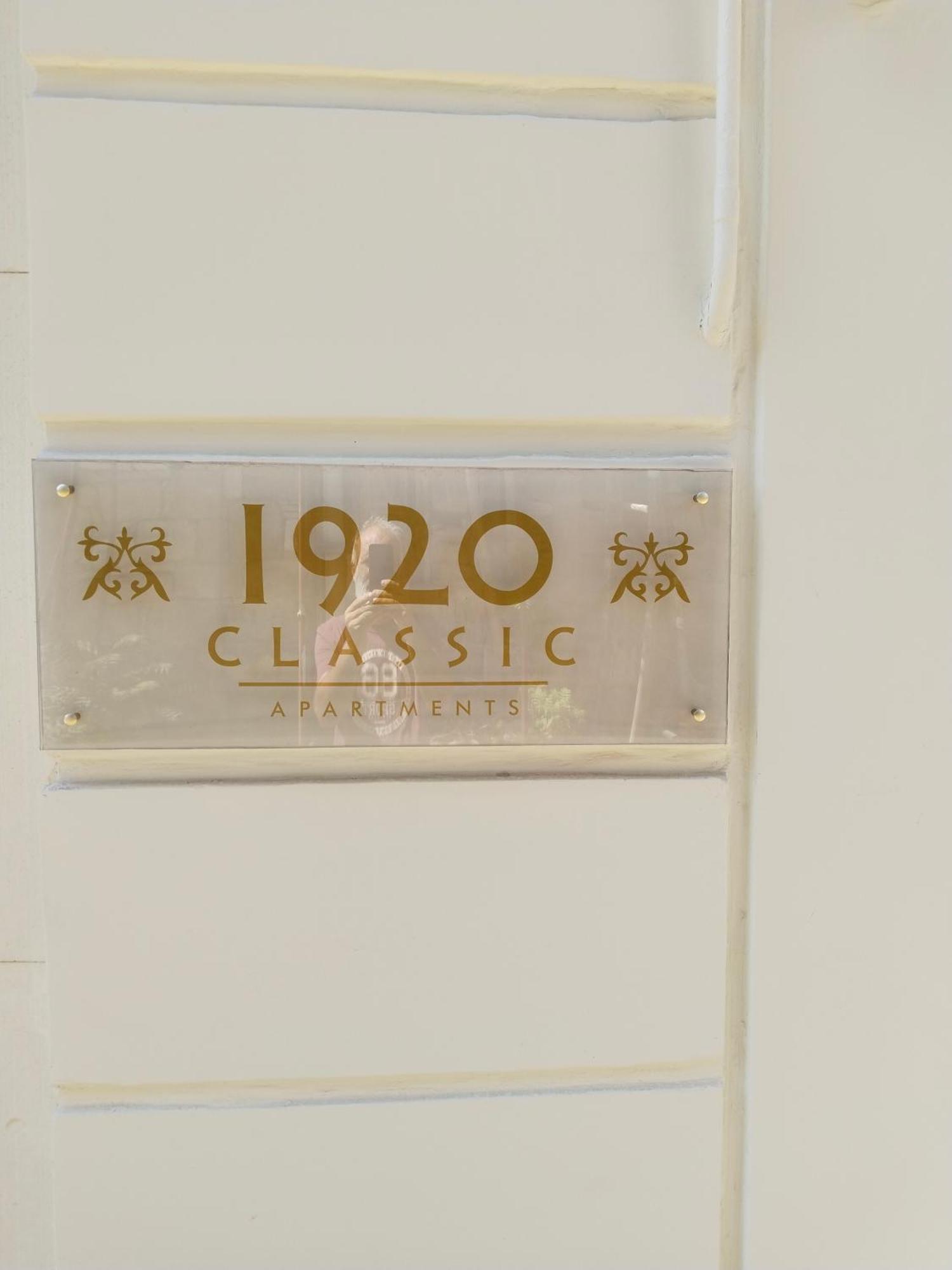 1920 Classic 卡拉马塔 外观 照片